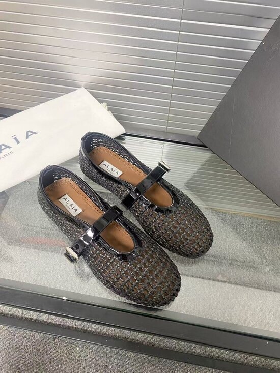 Fashion Alaia Runway Style Flat Ballet Flats